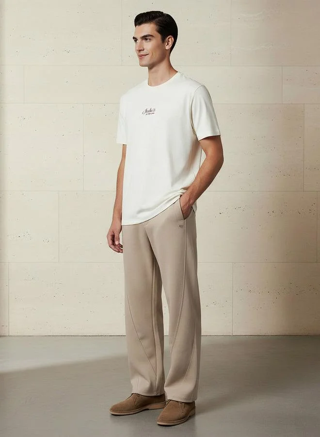 لي كوبر Lee Cooper Men Regular Fit Crew Neck Short Sleeve Printed T-shirt